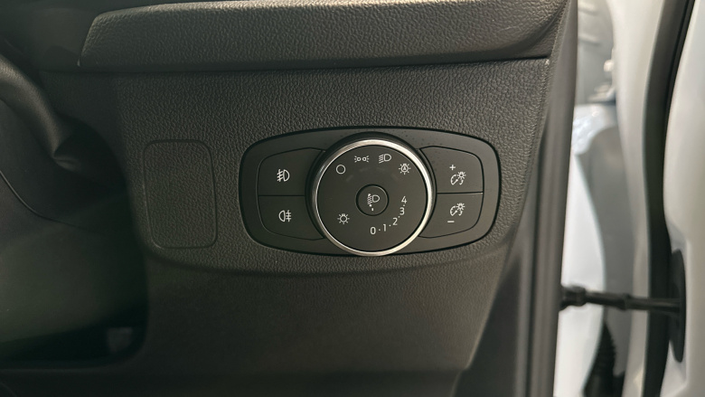 Ford Focus 1.0 EcoBoost Hybrid mHEV 155 ST-Line 5dr Auto Petrol Hatchback